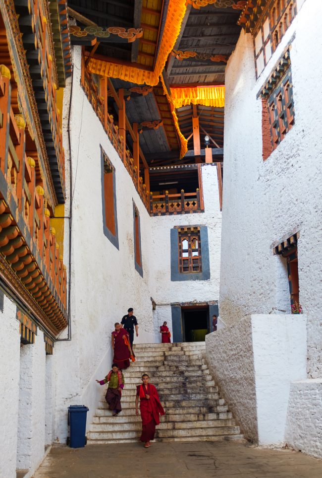 Alleys Inside the Dzong © Tommi Myllymäki