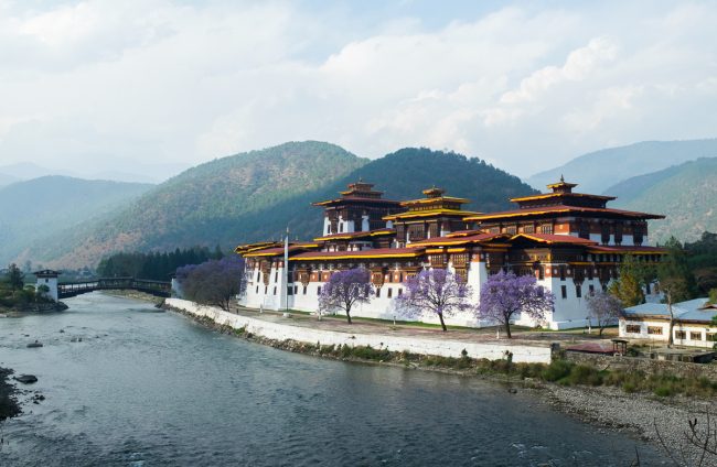 The Punakha Dzong © Tommi Myllymäki